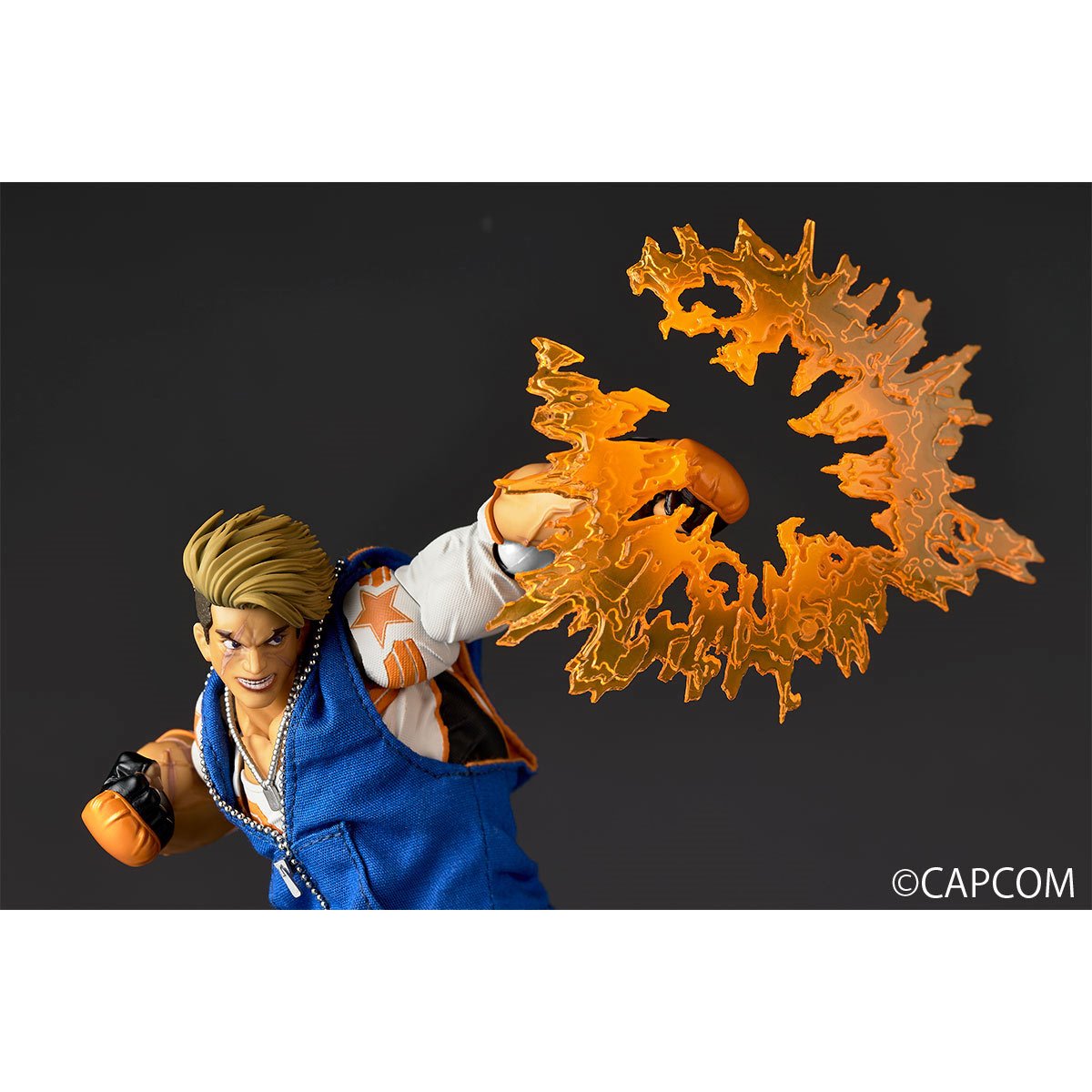 PRE-ORDER Street Fighter 6 Luke Revoltech Amazing Yamaguchi Action Figure DC220806 US-Import