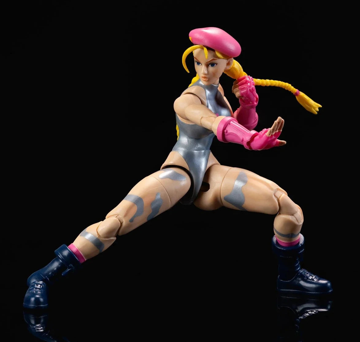 EXCLUSIVE Ultra Street Fighter II Cammy Player 2 6-Inch Action Figure Exclusive JD36768