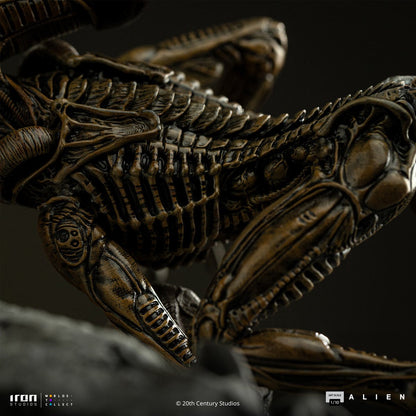 PRE-ORDER Alien 3 Ellen Ripley and Dog Alien 1:10 Art Scale Statue RN34101 US-IMPORT