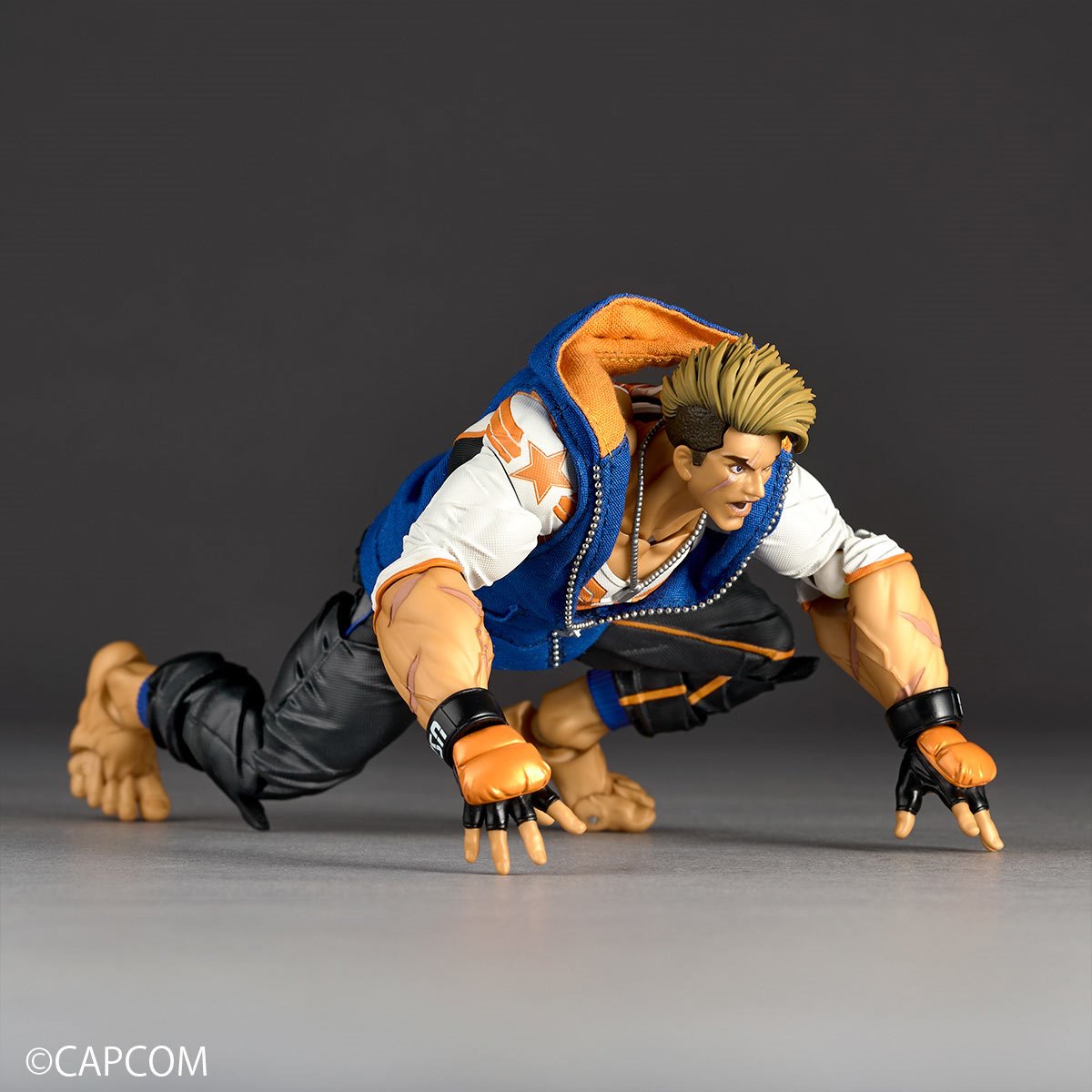 PRE-ORDER Street Fighter 6 Luke Revoltech Amazing Yamaguchi Action Figure DC220806 US-Import