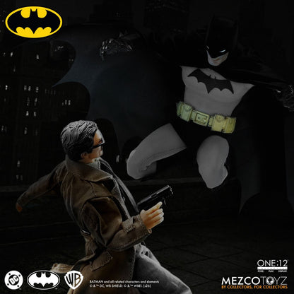 PRE-ORDER Batman: Year One One:12 Collective Action Figure MZ76333 US-IMPORT