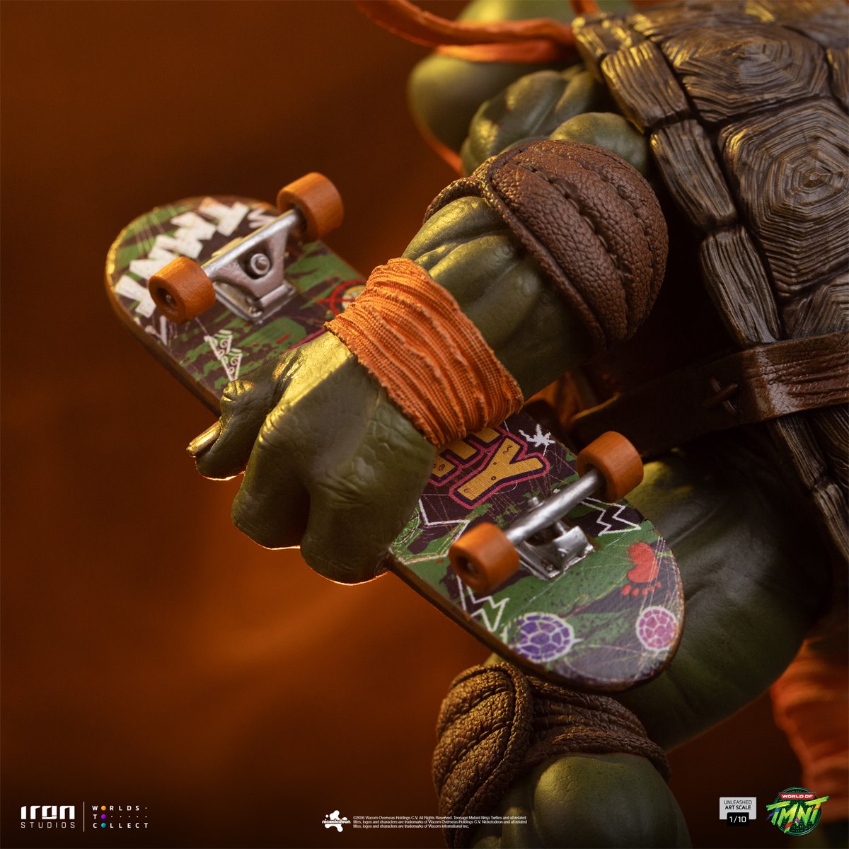 PRE-ORDER Teenage Mutant Ninja Turtles Michelangelo Unleashed 1:10 Art Scale Limited Edition Statue RN37058 US-IMPORT