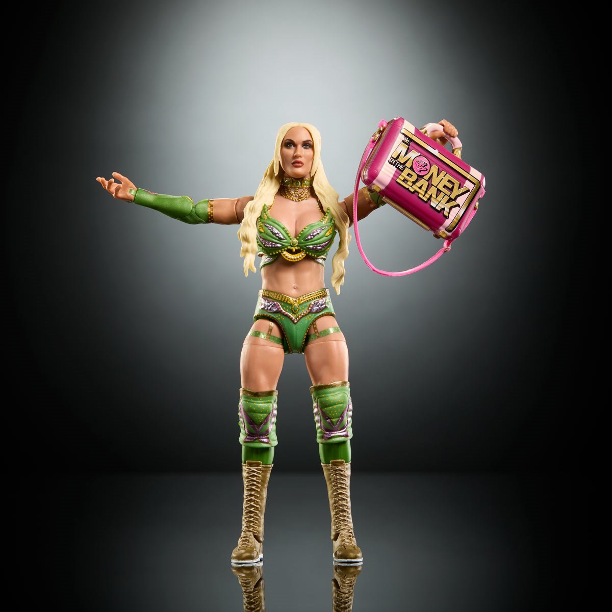 WWE Tiffany Stratton Ultimate Edition Wave 28 US-BOX MTJHV88