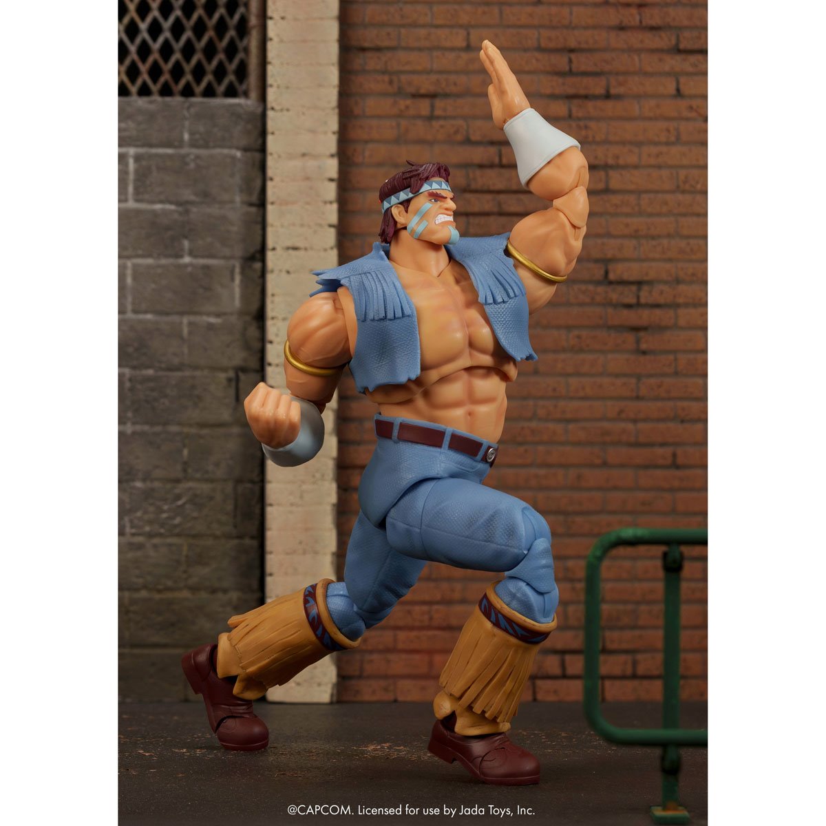 Pre-Order Ultra Street Fighter II T. Hawk Deluxe 6-Inch Scale Action Figure US-IMPORT JD35739