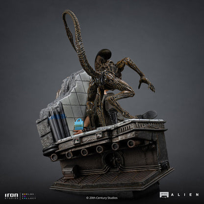 PRE-ORDER Alien 3 Ellen Ripley and Dog Alien 1:10 Art Scale Statue RN34101 US-IMPORT