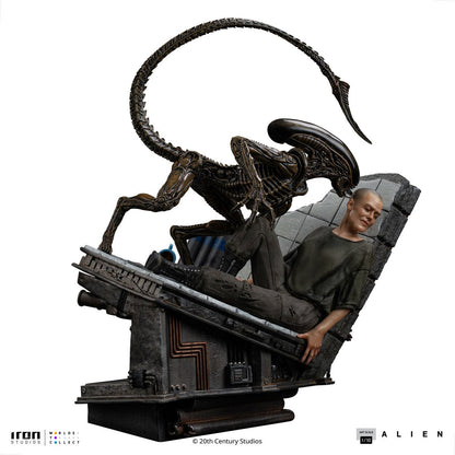 PRE-ORDER Alien 3 Ellen Ripley and Dog Alien 1:10 Art Scale Statue RN34101 US-IMPORT