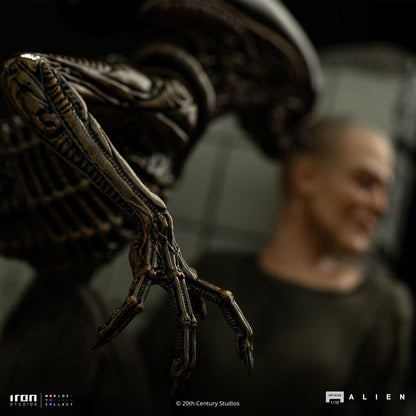 PRE-ORDER Alien 3 Ellen Ripley and Dog Alien 1:10 Art Scale Statue RN34101 US-IMPORT
