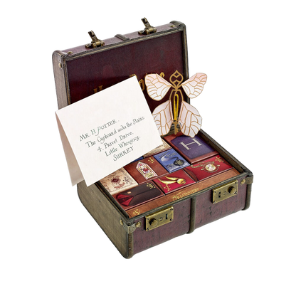 PRE-ORDER Harry Potter Hogwarts Koffer Adventskalender